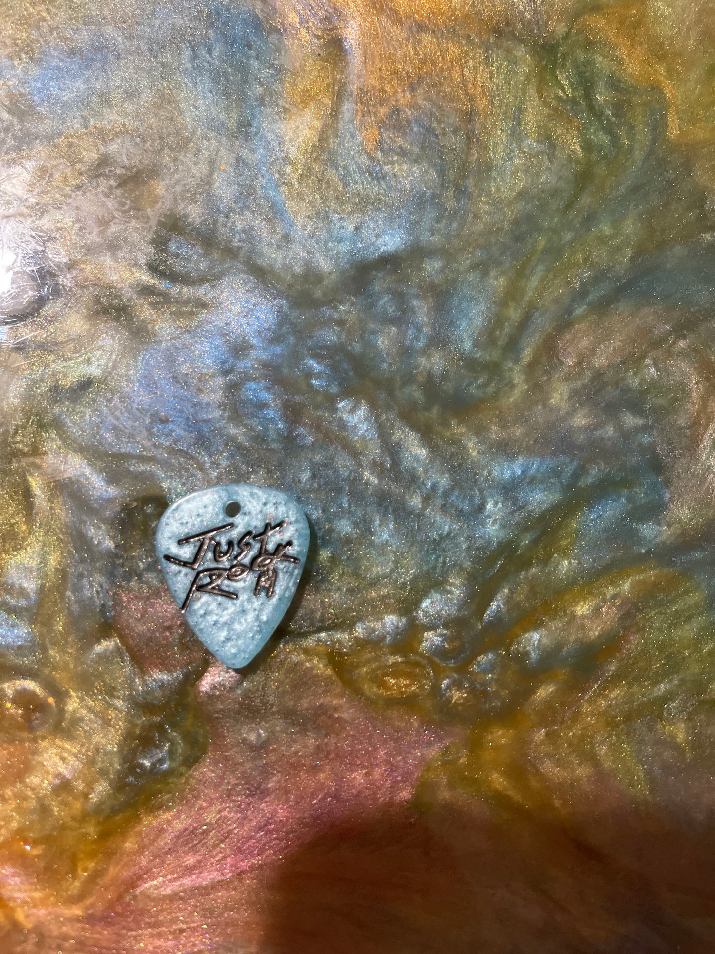 Guitar pick