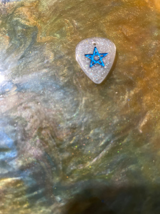Guitar pick
